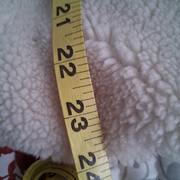 Gap Cream Colored Sherpa Jacket, Size Large - Picture 5 of 5